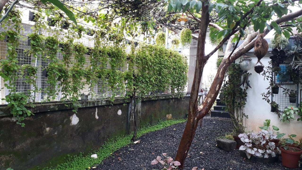 Bethel Residency Hotel Kochi Exterior photo